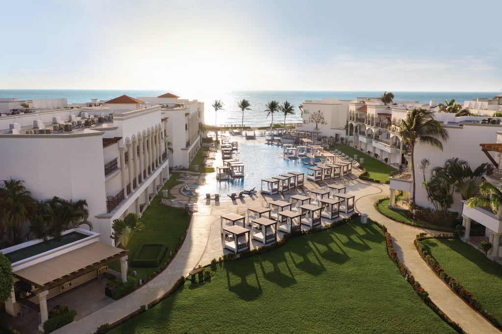 Hyatt Vivid Playa del Carmen